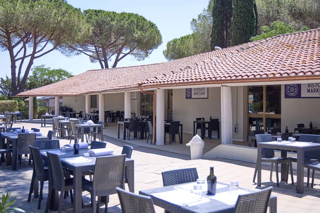 Food & Beverage Options