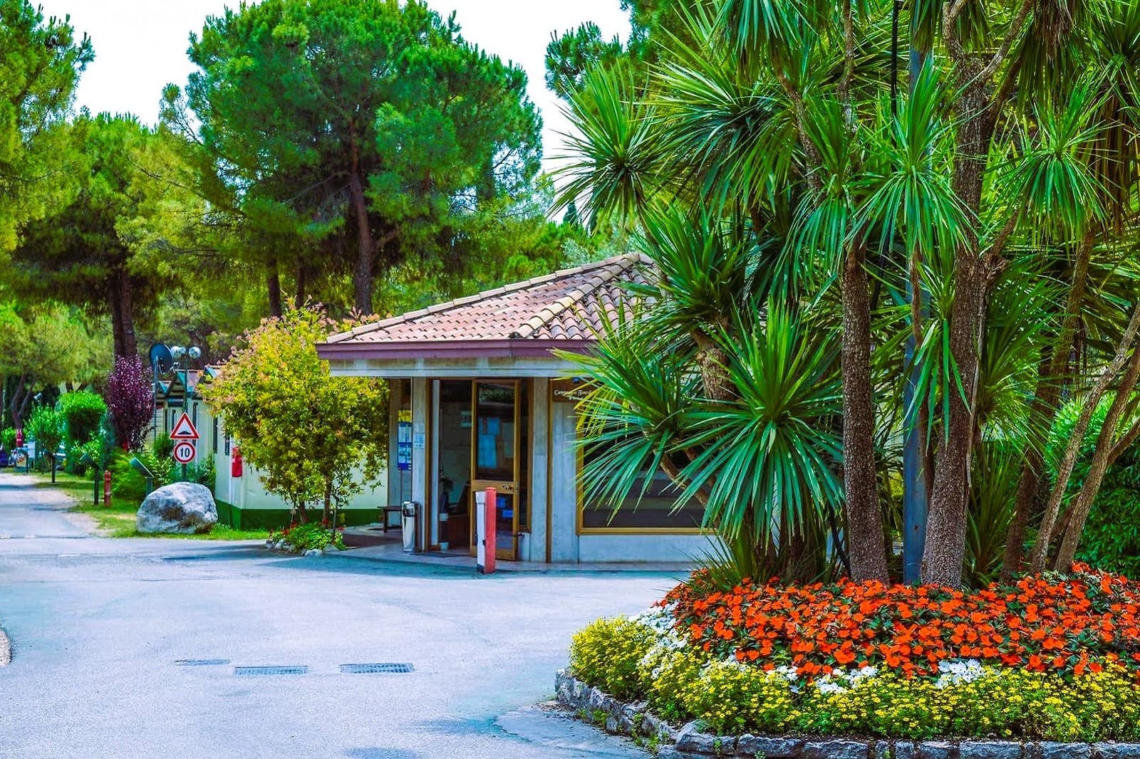 Vetturi & Parkeġġ