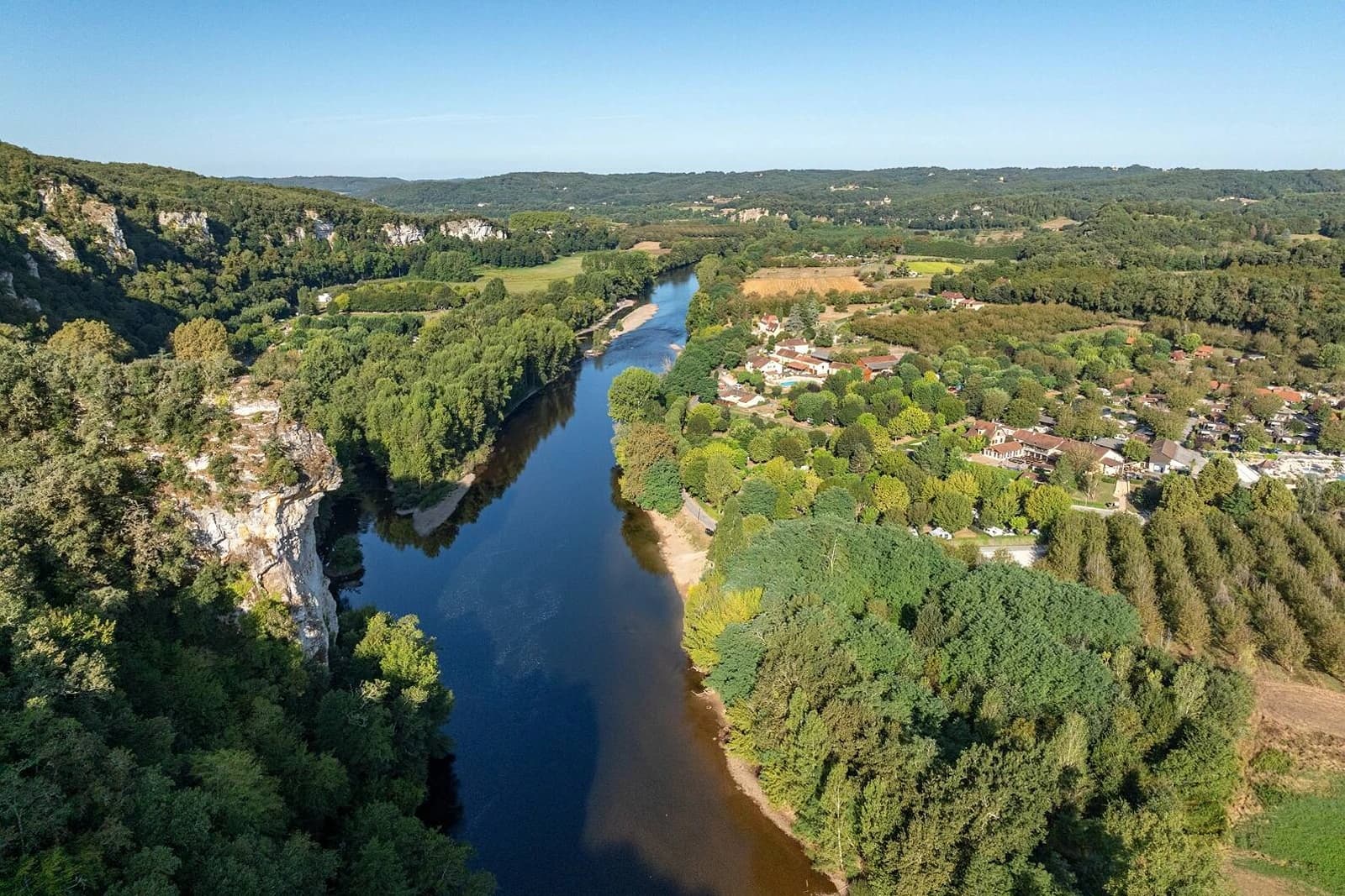 Nächster Fluss oder See