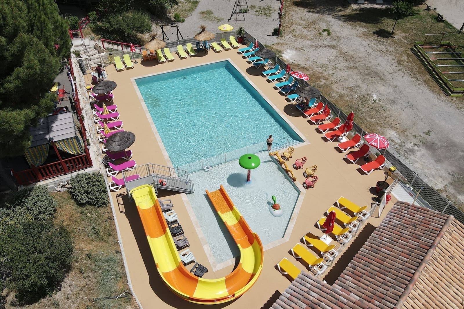 Flower Camping La Rivière, Provenza-Alpi-Ċelebus, Franza – 4